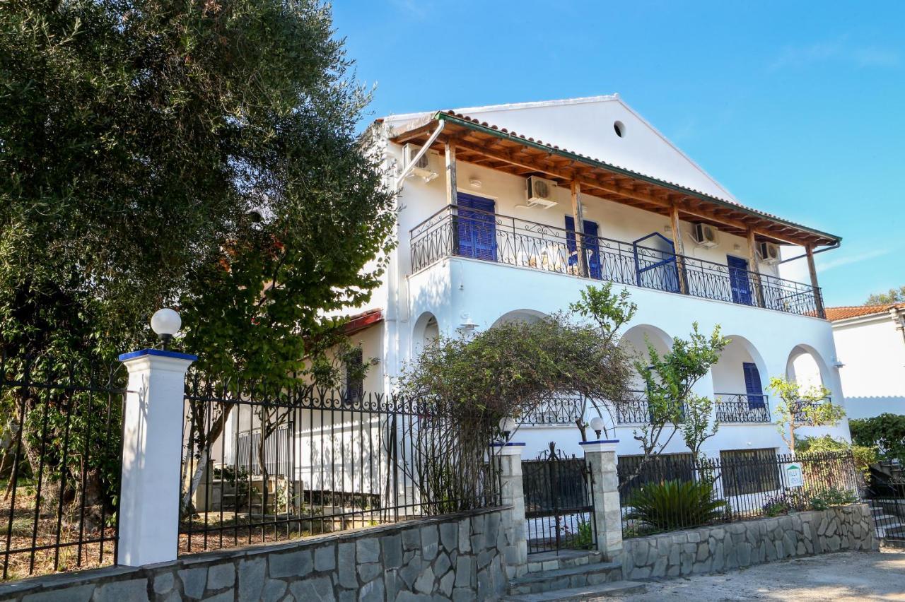 Athina Apartments Kato Korakiana Exterior photo