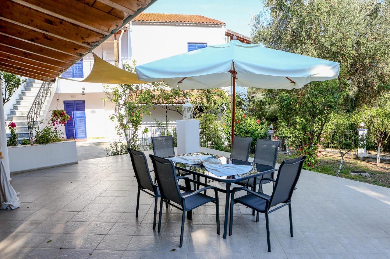 Athina Apartments Kato Korakiana Exterior photo