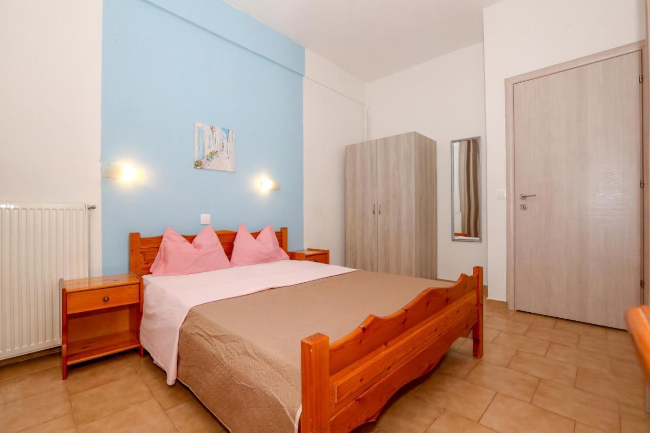 Athina Apartments Kato Korakiana Exterior photo
